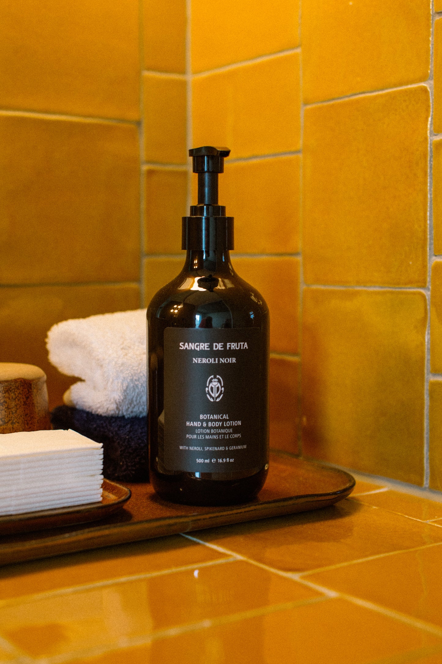Hand + Body Lotion x Sangre de Fruta